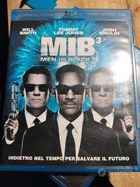 bluray Man in black 3