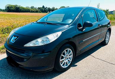 Peugeot 207 neopatentati testa rifatta