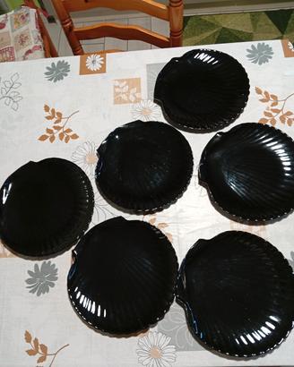 piatti neri