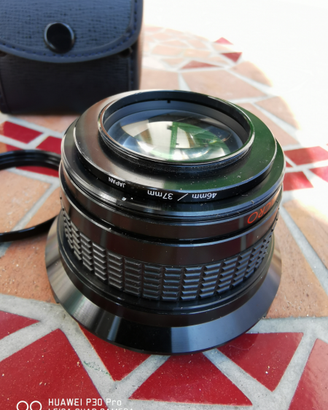 Obiettivo fotografico Lunar