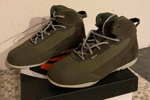 Scarpe moto estive della AXON