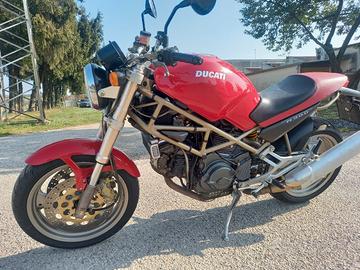 ducati monster 900