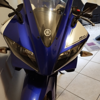 Yamaha 125 r