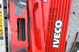 Cofano e paraurti autocarro iveco turbostar