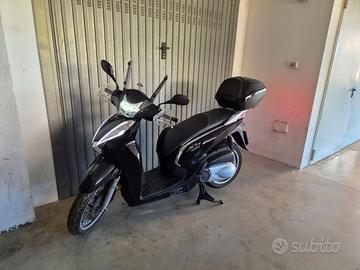 Sh 300