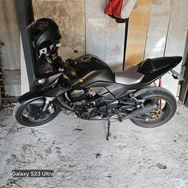 z 1000