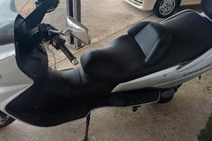 Suzuki Burgman 400 - 2005