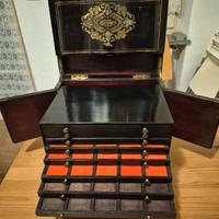 Monetiere raccoglitore monete in legno