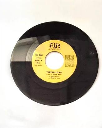 Disco in vinile 45 giri originale.  - Etichetta: A