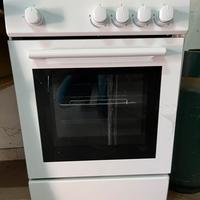 Cucina 4 fuochi con forno