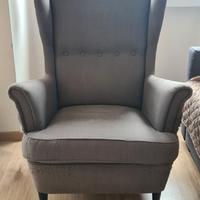 Comoda poltrona Ikea Strandmon