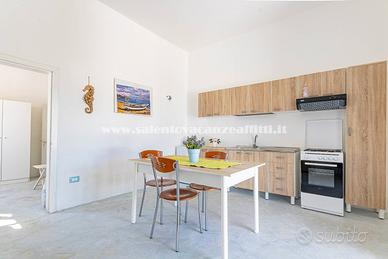 Bilocali economy x coppia 100m mare torre suda
