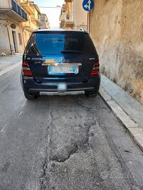 mercedes ml autocarro 