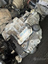 cambio caddy dfs 2.0 auto