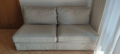 Divano 3 posti comodo e pratico