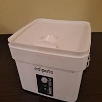 erogatore automatico acqua per gatti