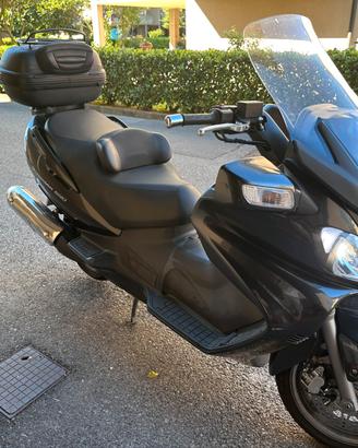 Suzuki Burgman 650 executive abs