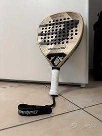 Bullpadel vertex 04 W
