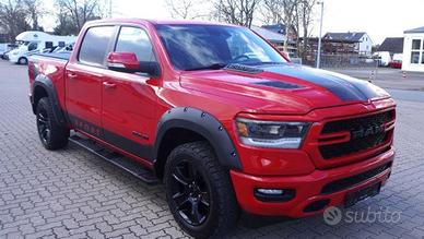 Dodge RAM 5.7 HEMI CrewCab Sport