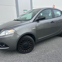 Lancia Ypsilon 1.2 69 CV 5 porte S&S Elefantino Bl