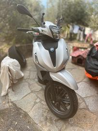 Piaggio Beverly 300 hpe optional