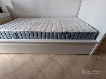 Letto singolo Ikea con di materasso come nuovi