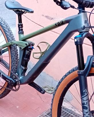 MTB CUBE HPC 122