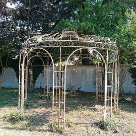Gazebo in ferro battuto a mano