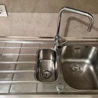 Lavello con gocciolatoio