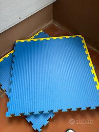 Tatami 4 cm 100 x 100 usato 4 pezzi incastro