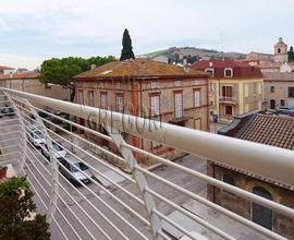 appartamento panoramico 65 mq in centro