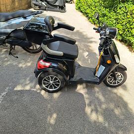 scooter elettrico per anziani