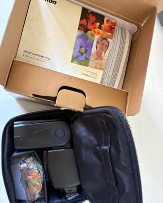 Nikon SB700 Flash come nuovo mai usato