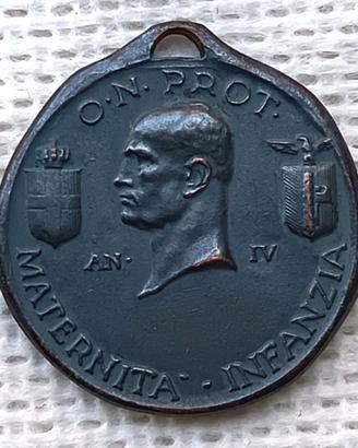 Medaglia OPERA NAZ.LE PROT.NE MATERNITÀ E INFANZIA