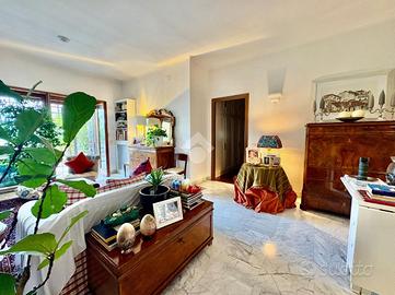 4 LOCALI A ROMA