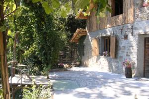 Casa ecologica nel mezzo castagneto