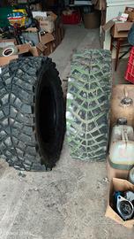 Pneumatici tacchettati fuoristrada