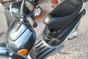 piaggio liberty 50 2t 