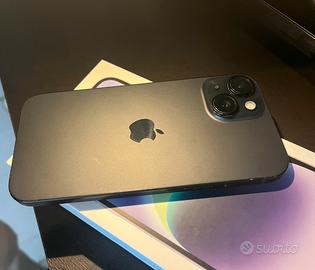Iphone 15 128gb batteria al 86%