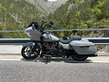 Road Glide special 2025