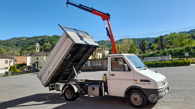 Iveco daily ribaltabile e con gru PatenteC 50 q.li