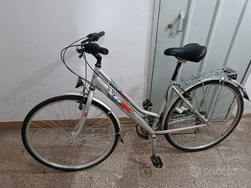 Bicicletta city bike