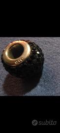 Charm a sfera con pavé di cristalli