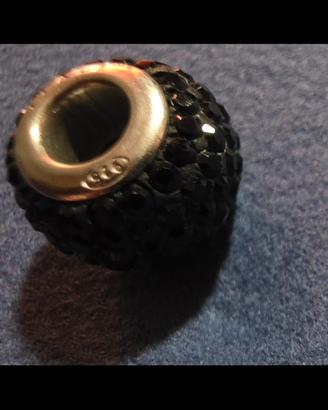 Charm a sfera con pavé di cristalli