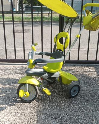 Triciclo da passeggio 