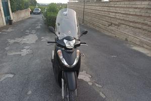 Honda SH 300i Sport