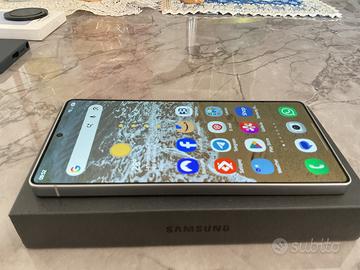 Samsung Galaxy S25 ultra 512gb + 3 cover e anello.