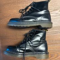 Dr Martens (6 occhielli)