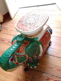 porta vaso in ceramica " elefante" in stile 