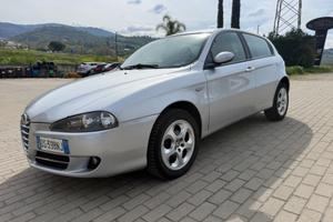 Alfa Romeo 147 1.9 JTD (120)